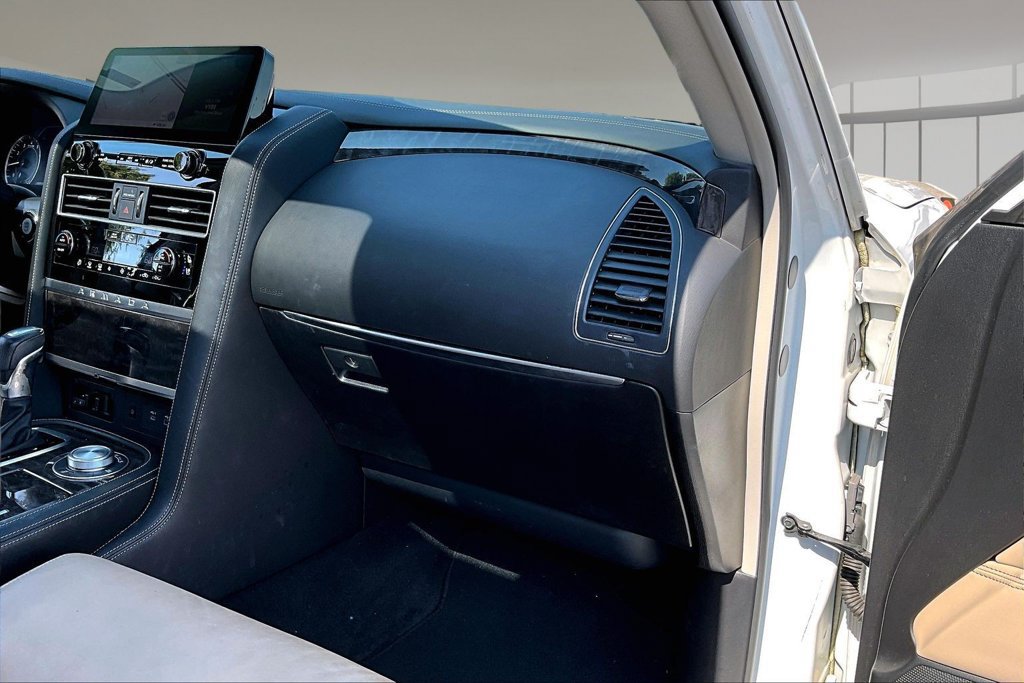 Used 2021 Nissan Armada Platinum w/ Captain's Chairs Package AWD/4WD image 16
