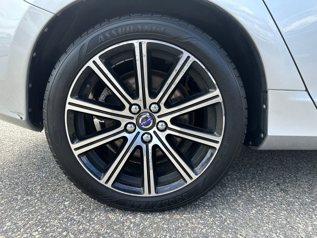 Used 2018 Volvo S60 T5 Inscription AWD/4WD image 10