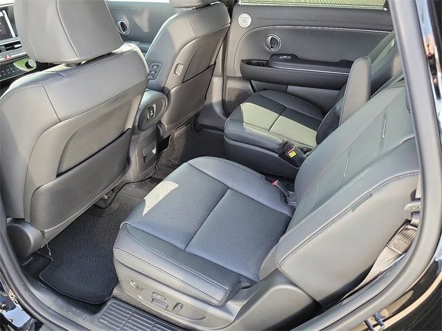 New 2026 Hyundai Palisade Calligraphy FWD image 16