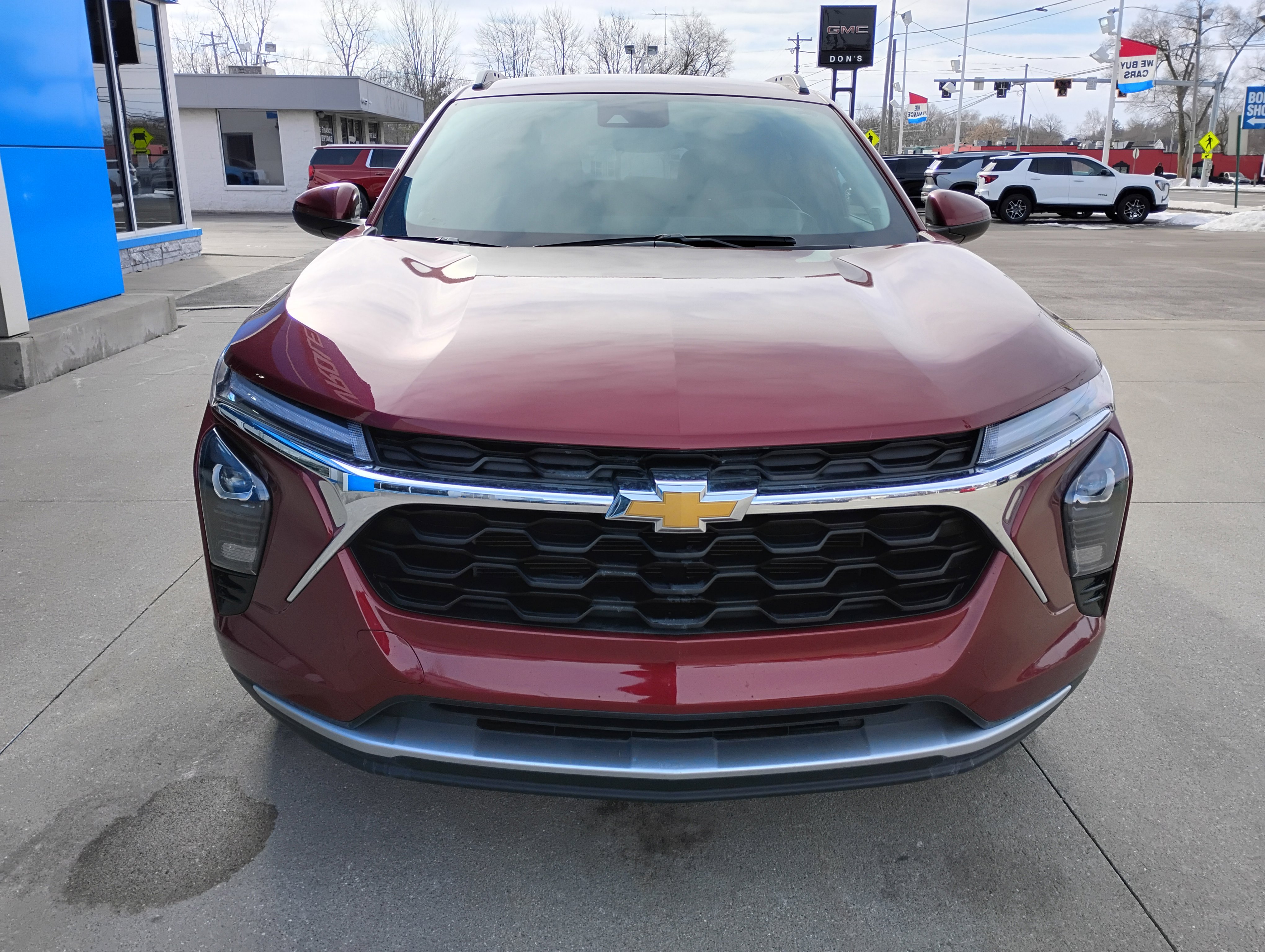 Used 2025 Chevrolet Trax LT w/ LT Convenience Package image 28