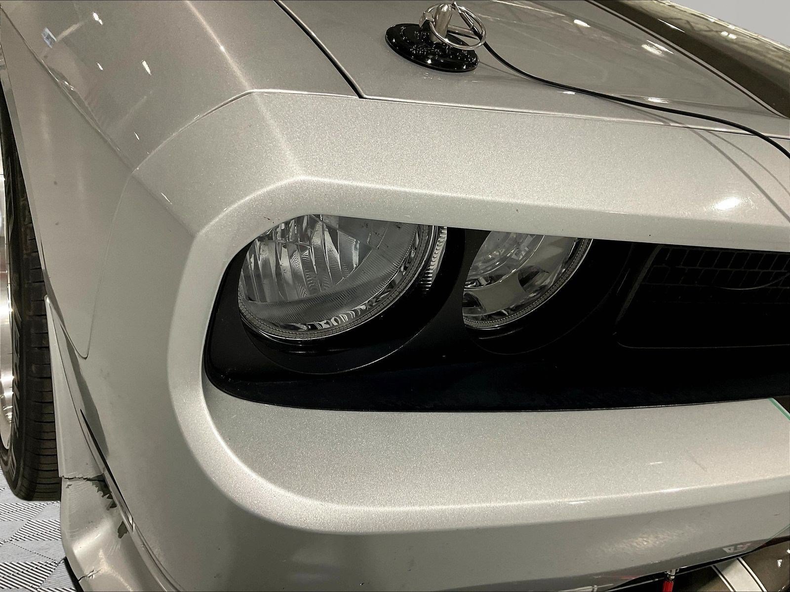 Used 2010 Dodge Challenger R/T RWD image 26