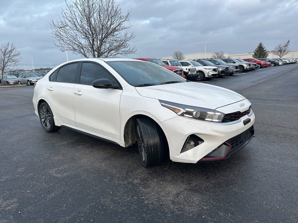 Used 2022 Kia Forte GT-Line w/ GT-Line Premium Package image 13