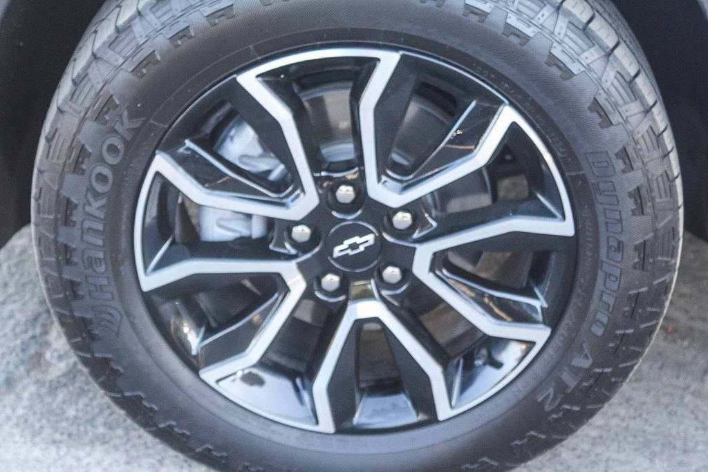 Used 2025 Chevrolet TrailBlazer ACTIV w/ Driver Confidence Package image 10