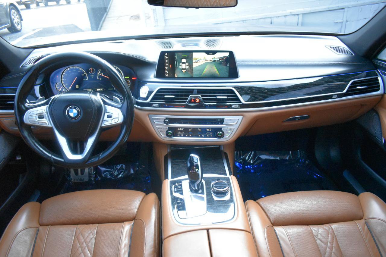 Used 2018 BMW 750i xDrive AWD/4WD image 11