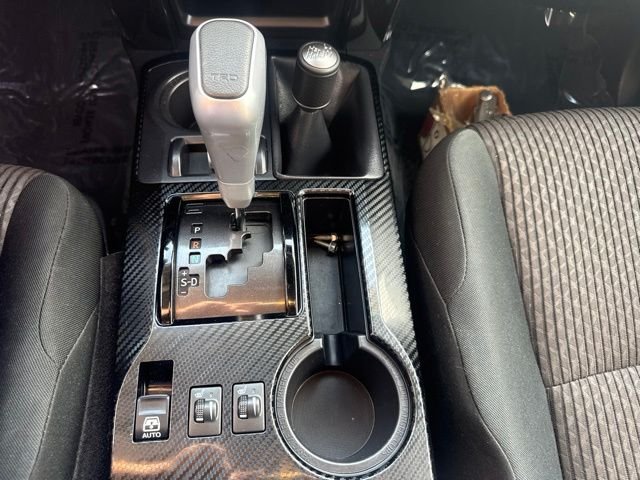 Used 2023 Toyota 4Runner TRD Off-Road AWD/4WD image 18