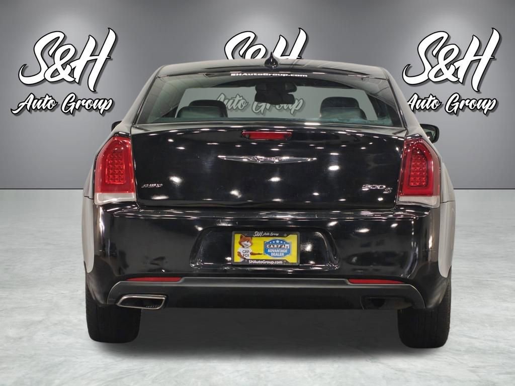 Used 2020 Chrysler 300 S AWD/4WD image 19