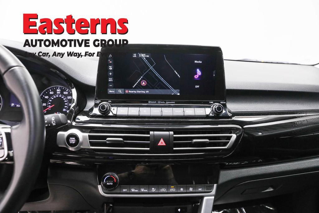 Used 2023 Kia Seltos EX image 12