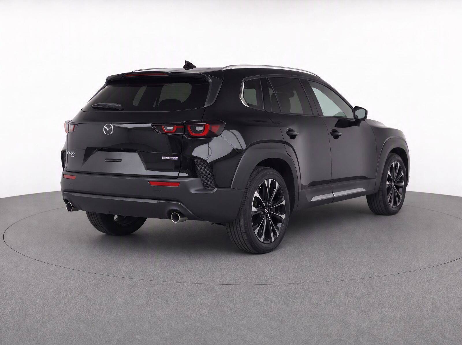 Used 2023 MAZDA CX-50 AWD 2.5 S w/ Accent Package image 4