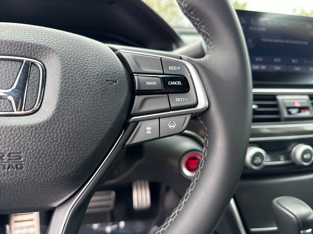 Used 2019 Honda Accord Sport image 14