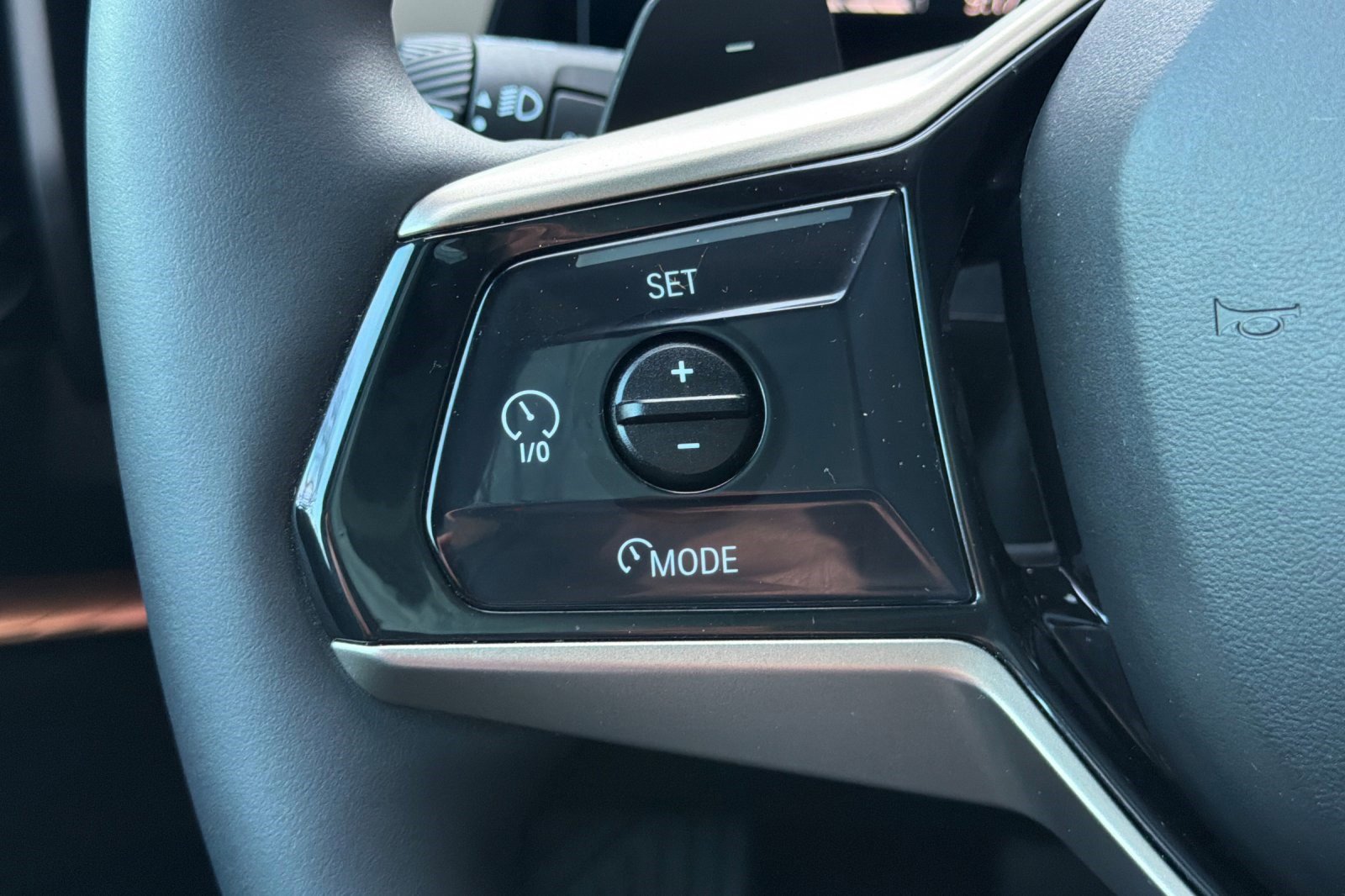 Used 2025 BMW X3 xDrive30i w/ Premium Package image 31