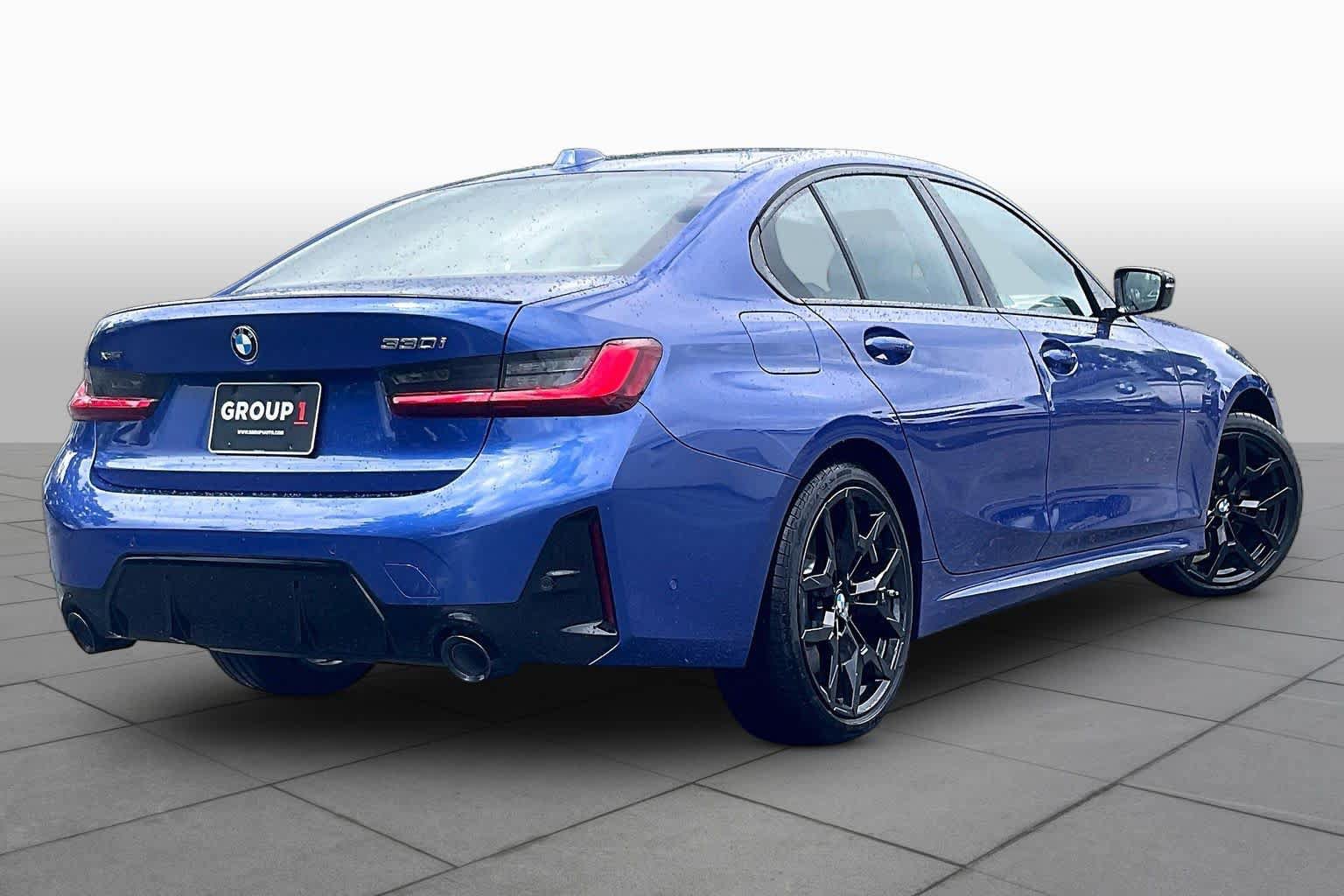 Used 2026 BMW 330i xDrive Sedan w/ M Sport Package AWD/4WD image 12