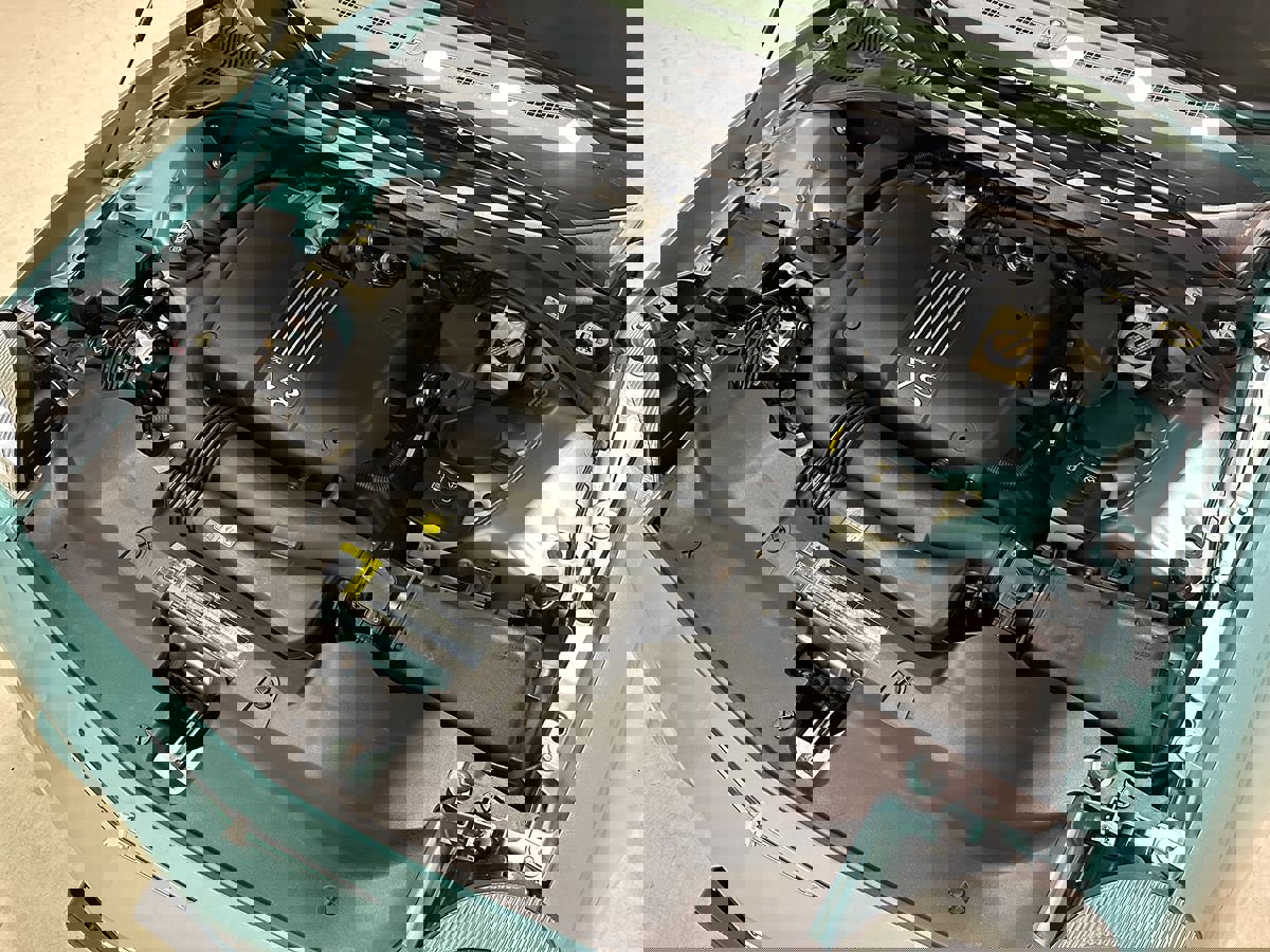 Used 2002 Ford Thunderbird image 6