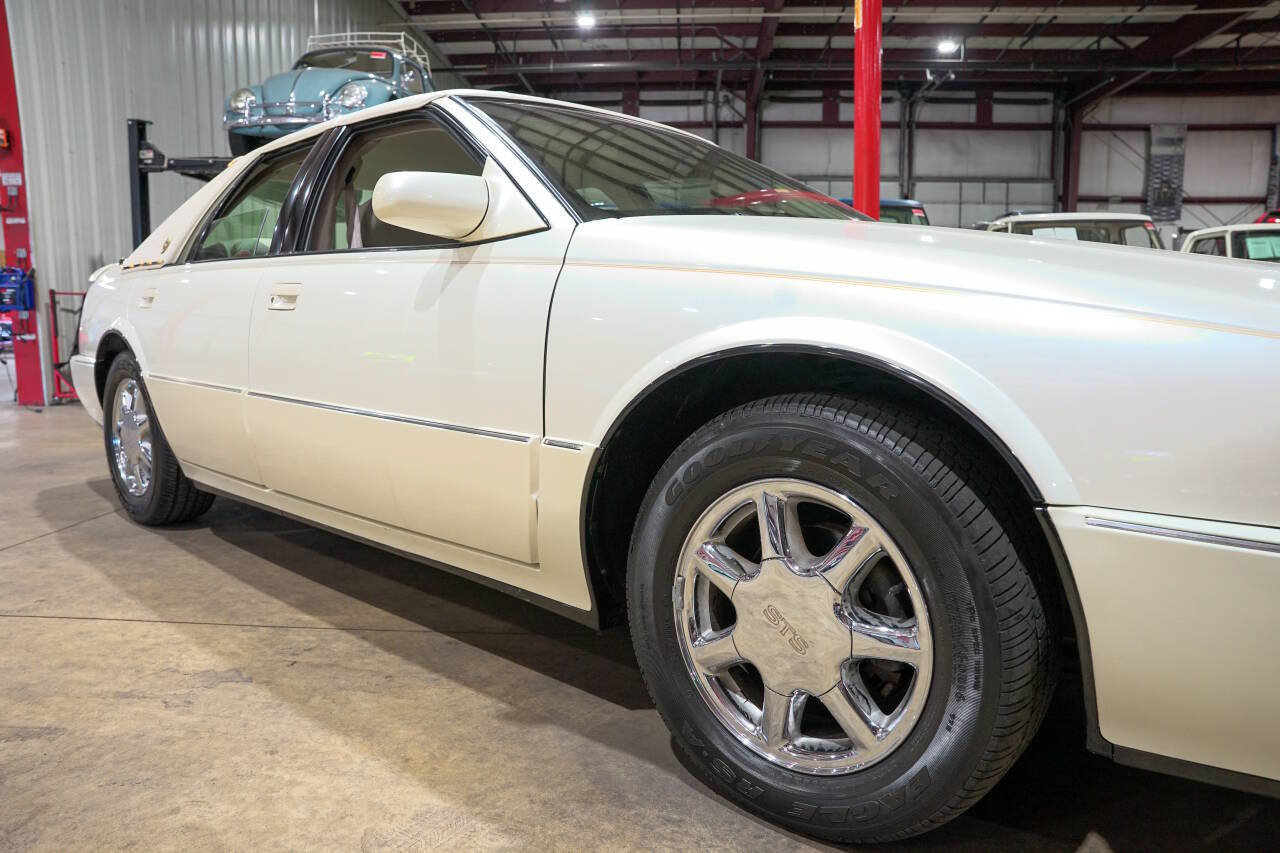 Used 1996 Cadillac Seville STS FWD image 27