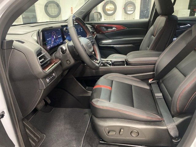 New 2026 Chevrolet Traverse RS image 25