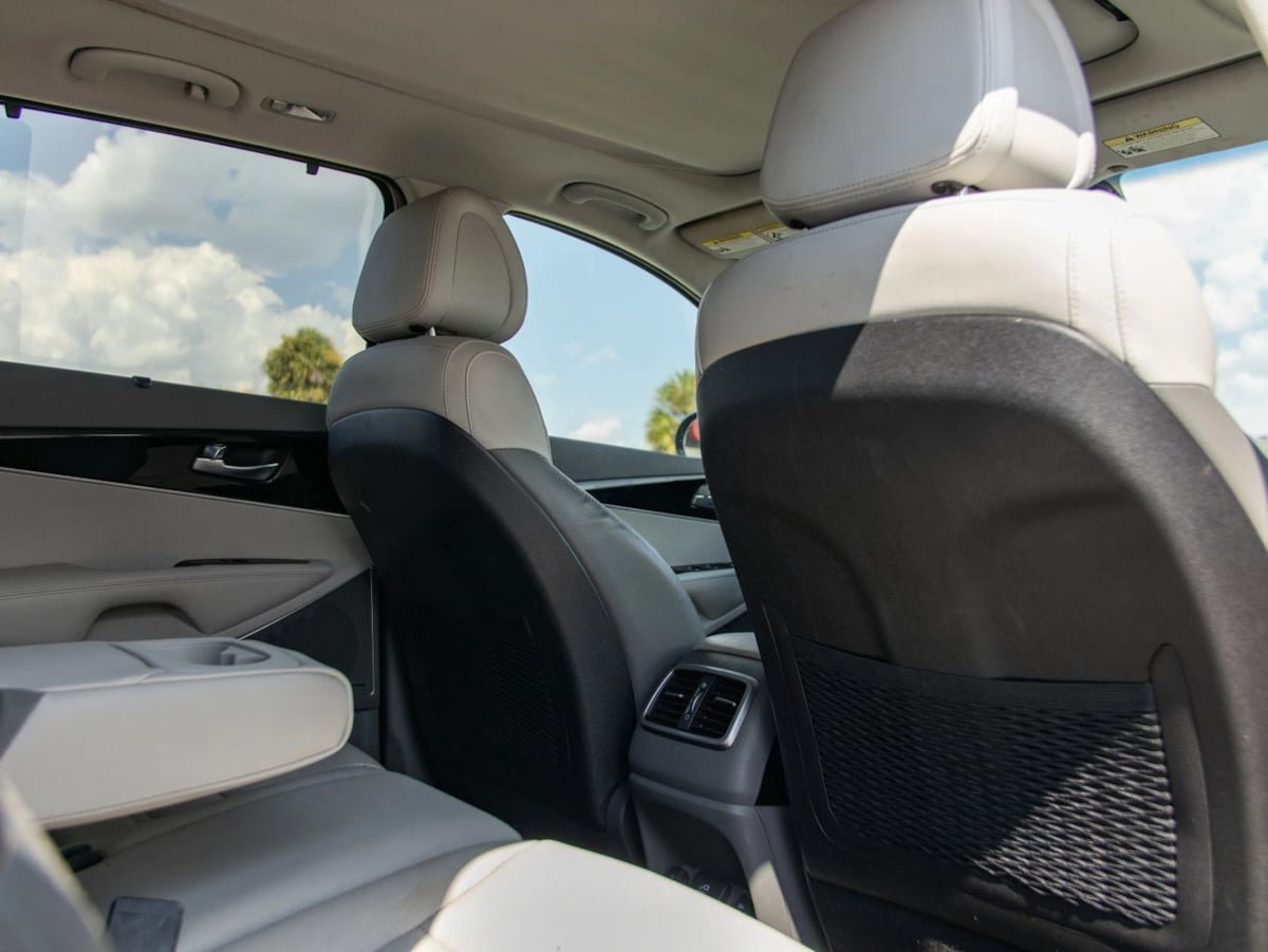 Used 2016 Kia Sorento SX FWD image 21