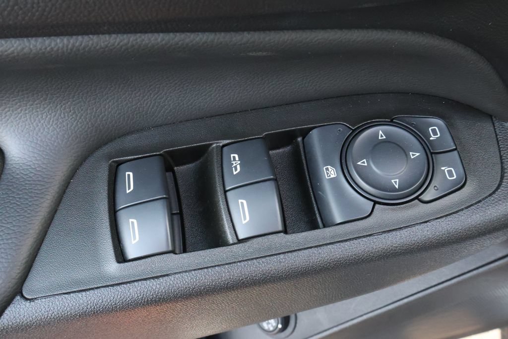 Used 2024 Chevrolet Equinox LT FWD image 12