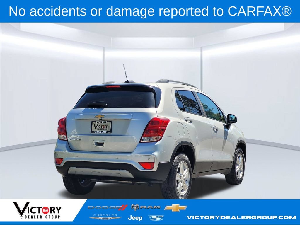 Used 2022 Chevrolet Trax LT w/ Driver Confidence Package AWD/4WD image 5