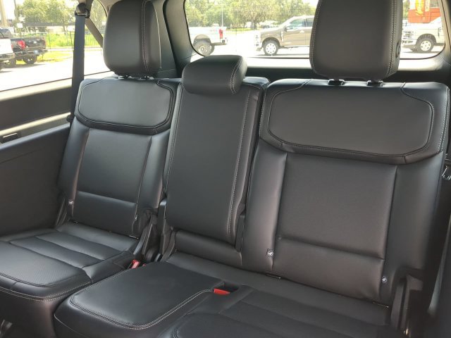 New 2026 Ford Expedition Max Platinum w/ Stealth Appearance Package AWD/4WD image 16