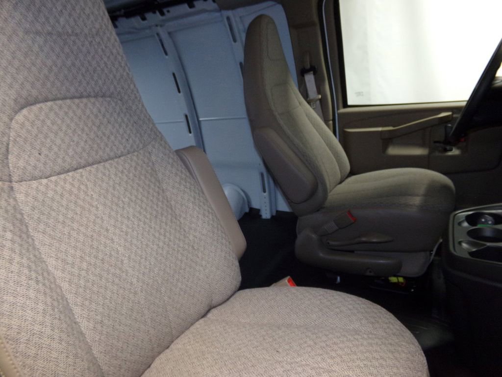 New 2025 GMC Savana 2500 w/ Driver Convenience Package image 8