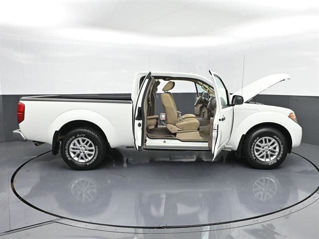 Used 2015 Nissan Frontier SV RWD image 52