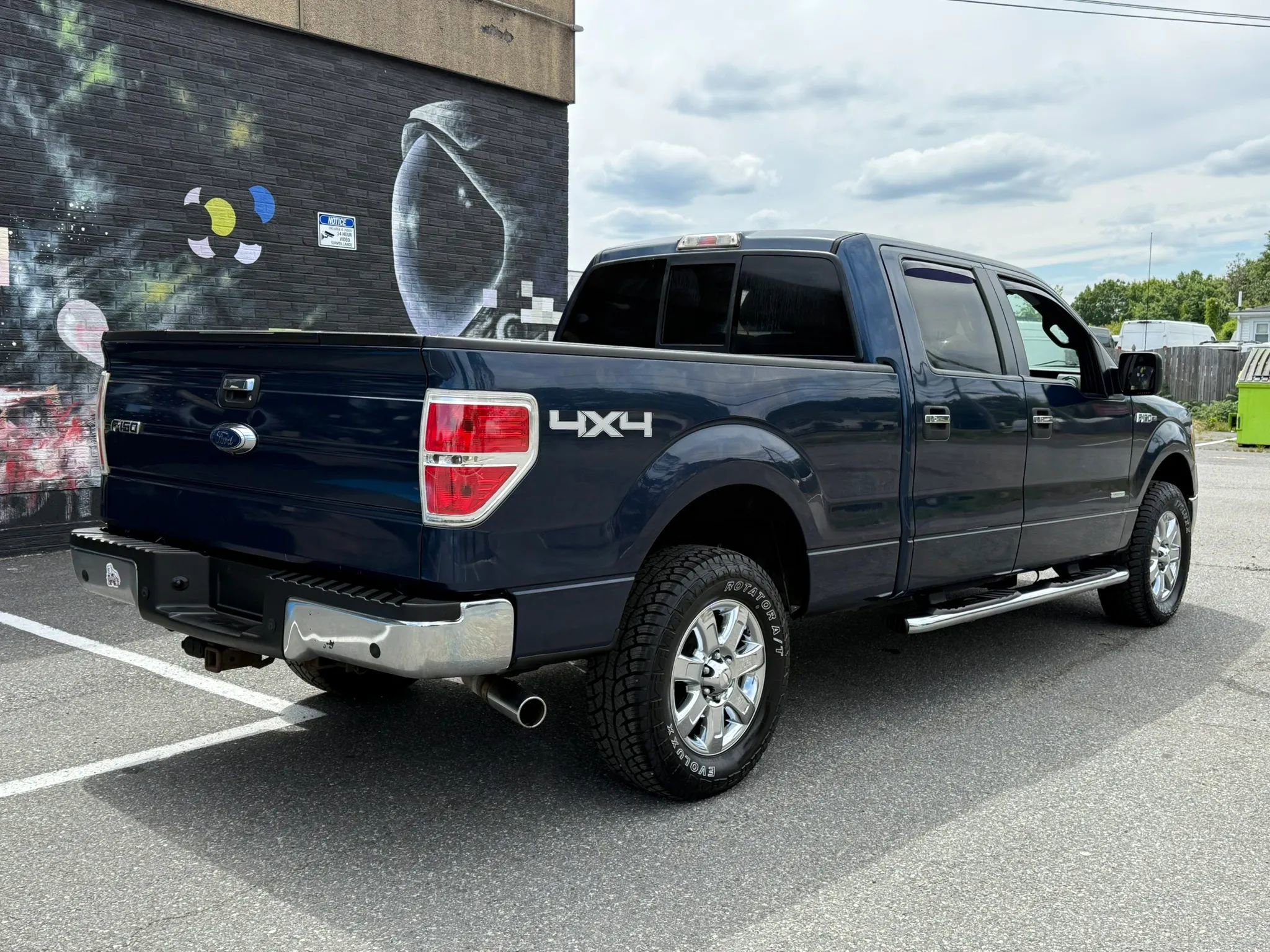 Used 2013 Ford F150 XLT w/ Luxury Equipment Group AWD/4WD image 19