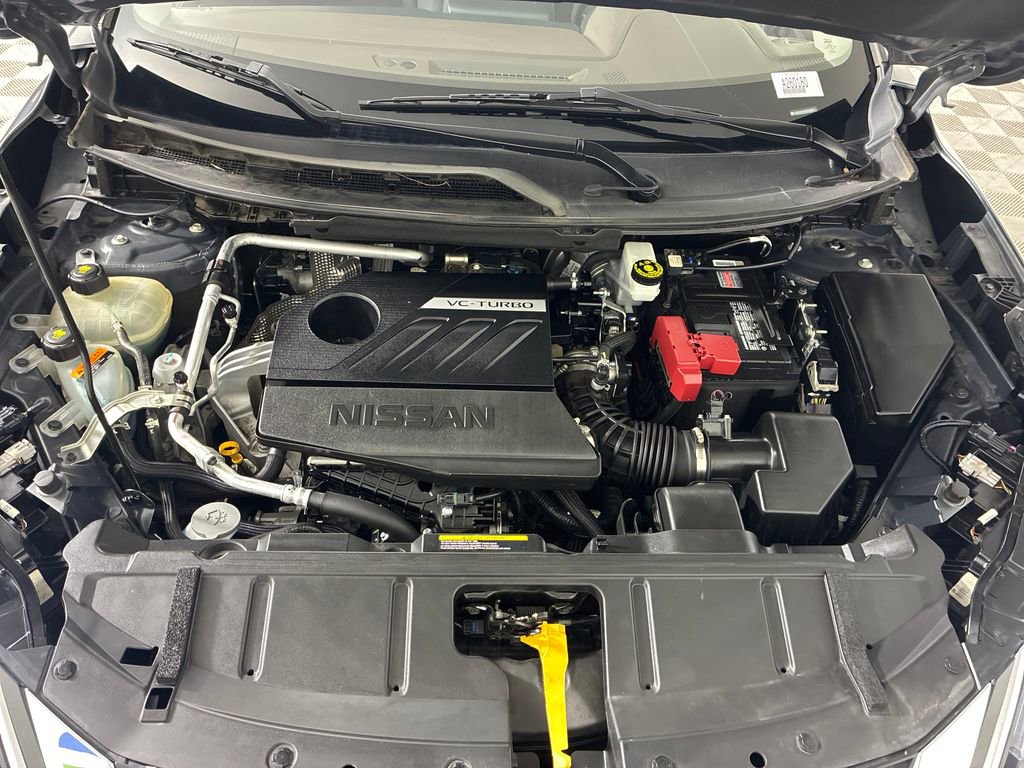 Used 2023 Nissan Rogue S AWD/4WD image 30