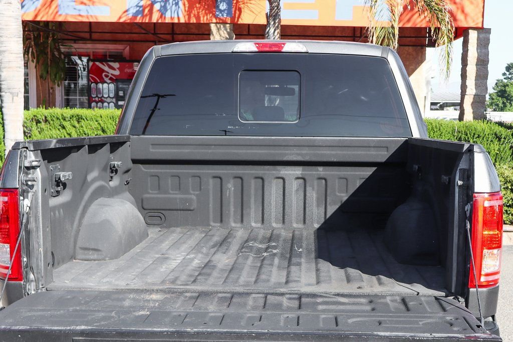 Used 2015 Ford F150 XLT w/ Equipment Group 302A Luxury RWD image 8