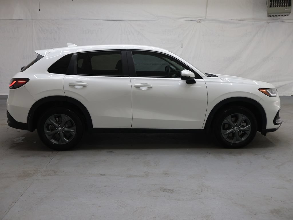 Used 2026 Honda HR-V LX image 8