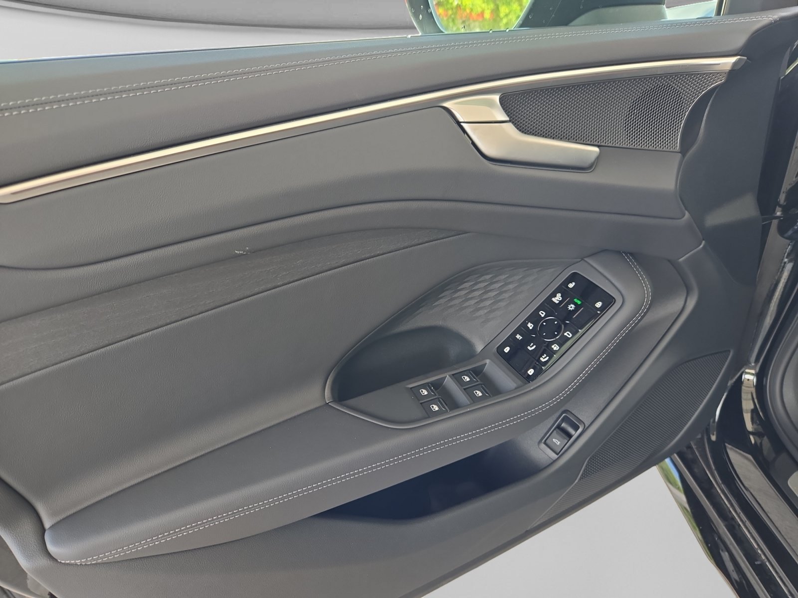New 2026 Audi A6 Premium Plus AWD/4WD image 11