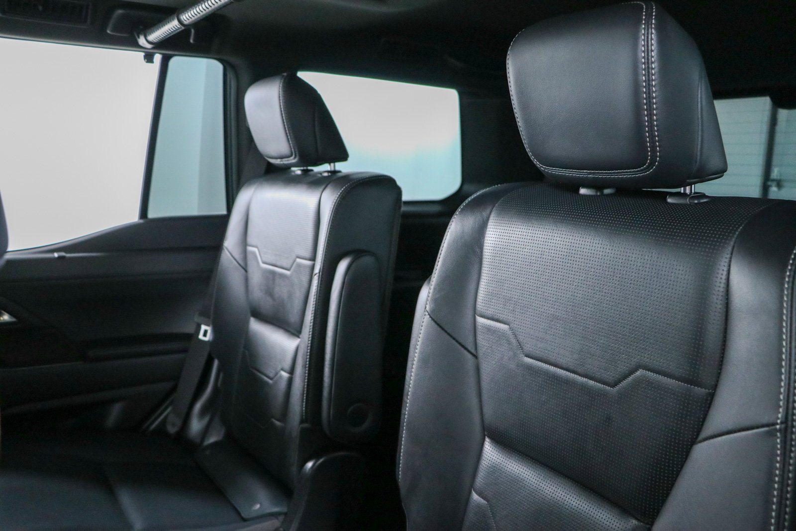 Used 2025 Lexus GX 550 w/ Accessory Package (Z1) AWD/4WD image 28