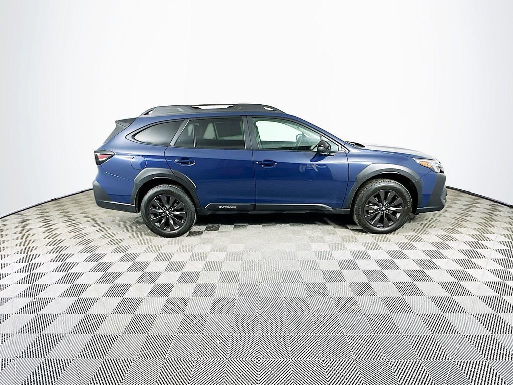 Certified 2025 Subaru Outback Onyx Edition image 11