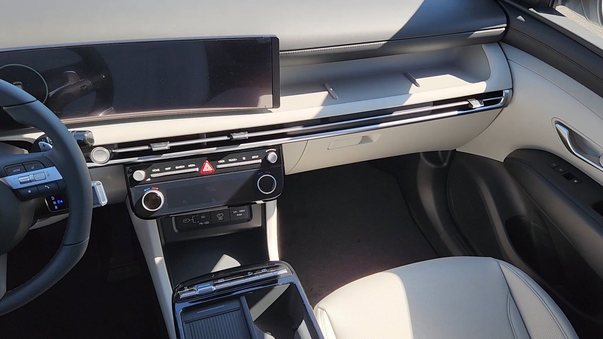 New 2025 Hyundai Tucson SEL image 6