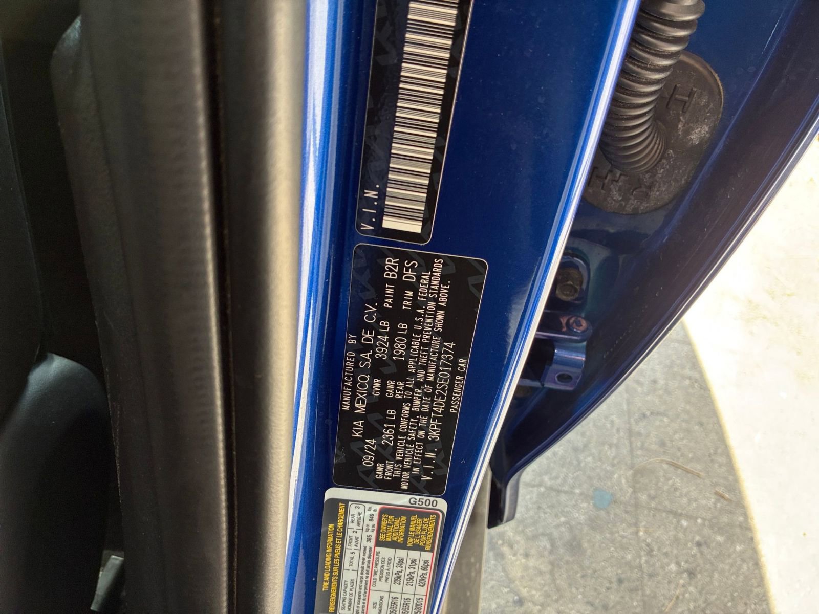 Used 2025 Kia K4 LXS image 28