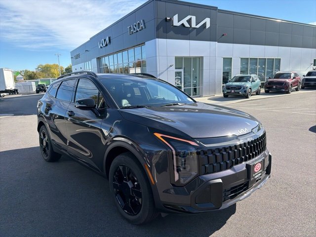New 2026 Kia Sportage X-Line w/ X-Line Premium Package