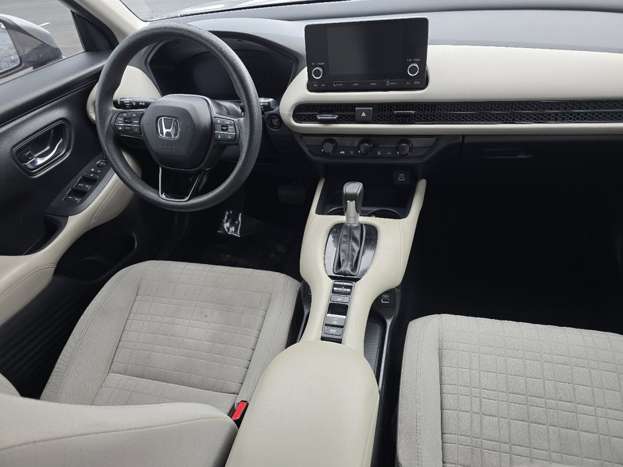 Certified 2023 Honda HR-V LX image 21