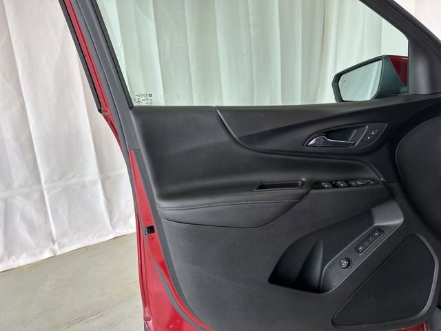 Used 2022 Chevrolet Equinox Premier image 19