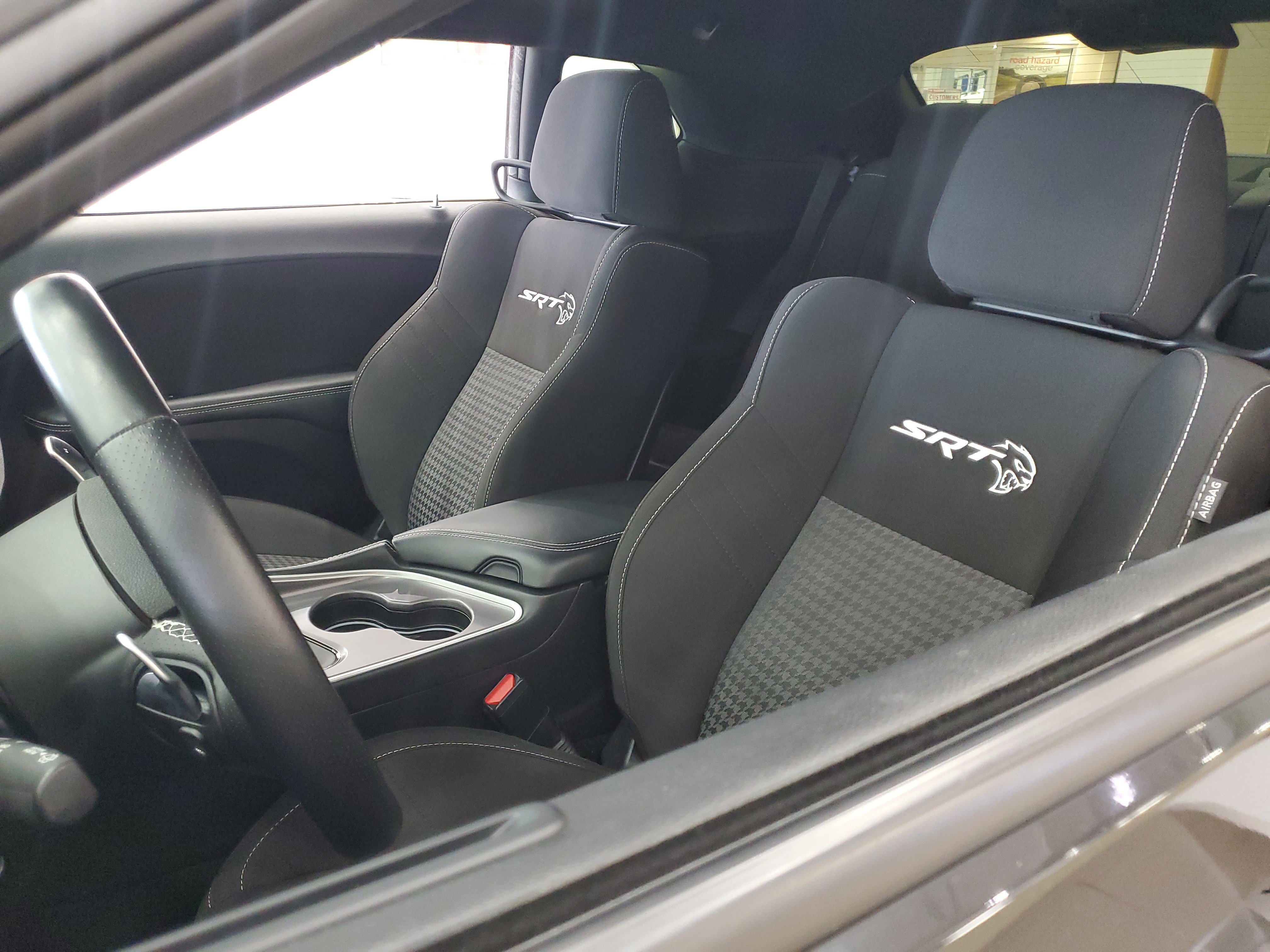 Used 2022 Dodge Challenger SRT Hellcat RWD image 30