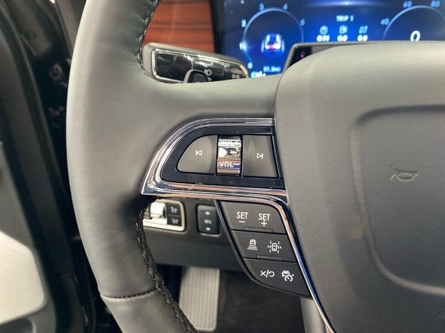 New 2024 Lincoln Navigator Reserve AWD/4WD image 21