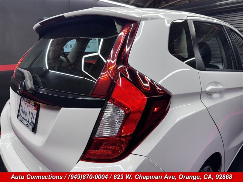 Used 2015 Honda Fit LX image 27
