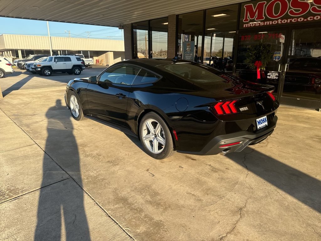 New 2026 Ford Mustang Coupe RWD image 6