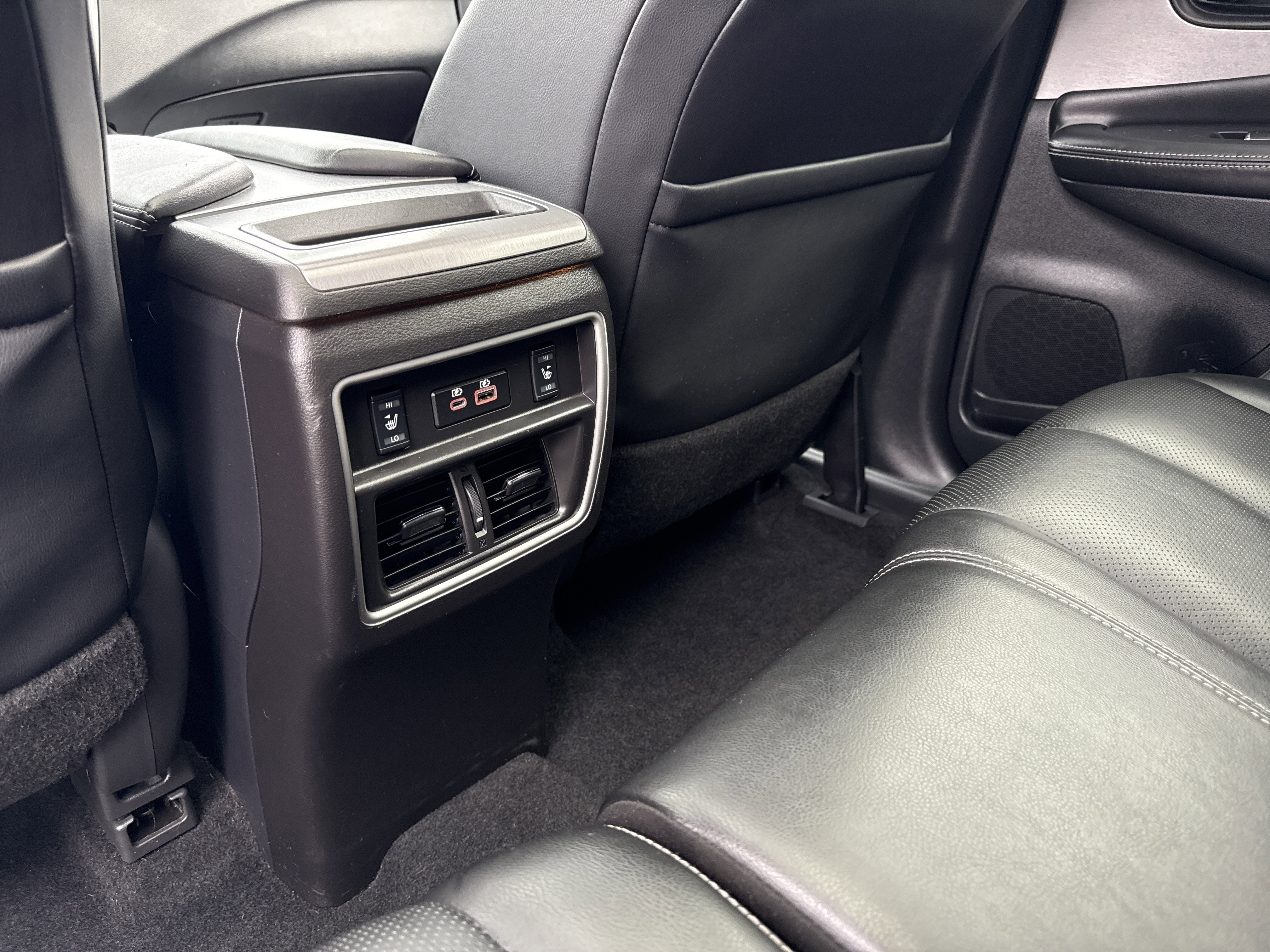 Used 2020 Nissan Murano SL image 16