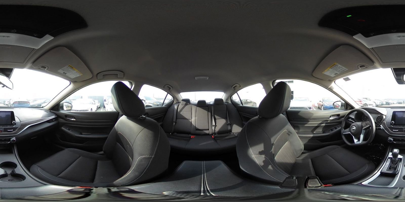 Used 2025 Nissan Altima 2.5 SV FWD image 42