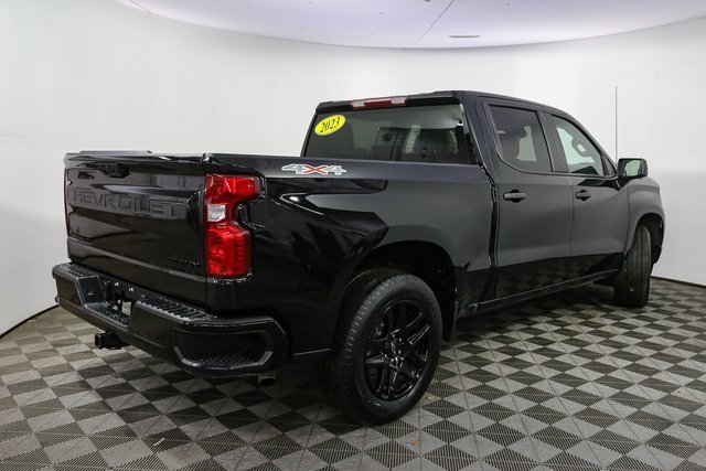 Used 2023 Chevrolet Silverado 1500 Custom image 12