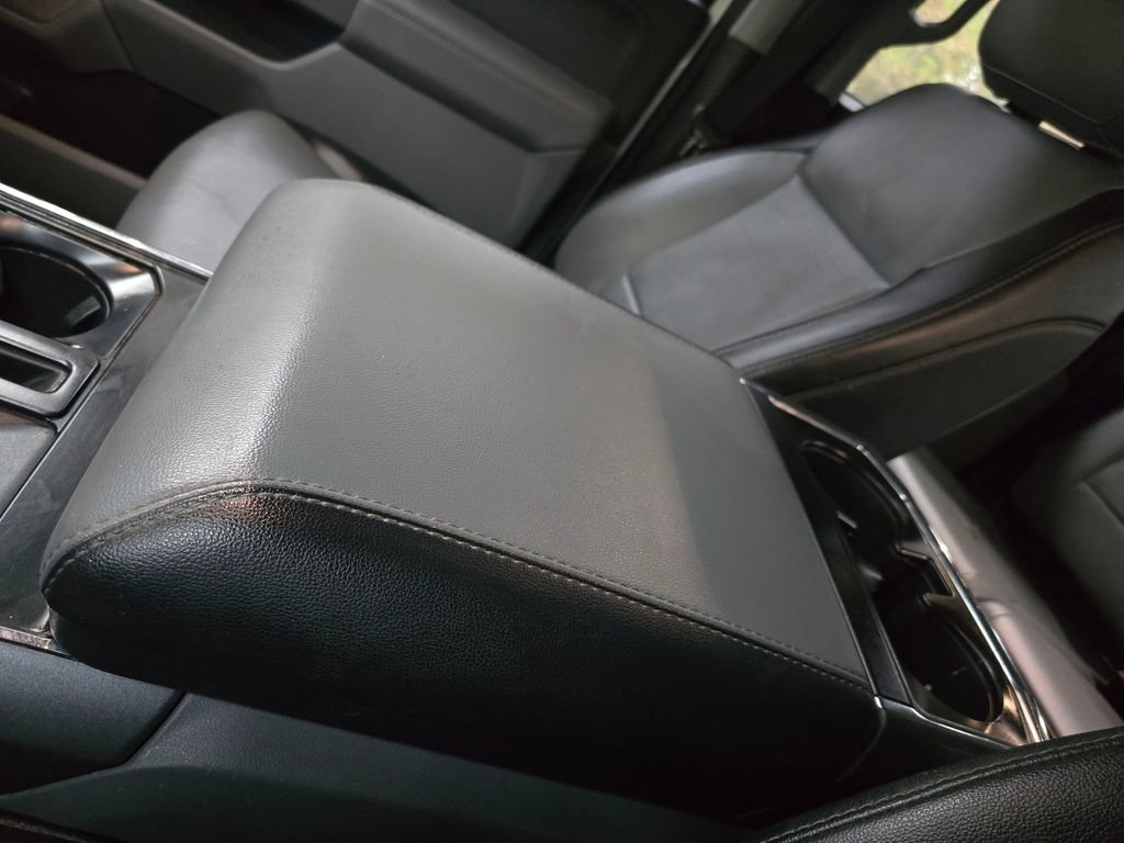 Used 2023 Ford F150 Lariat w/ Trailer Tow Package image 45