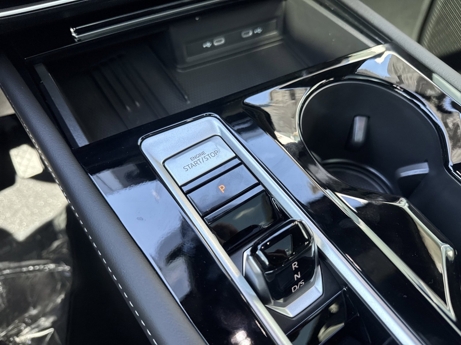 New 2026 Volkswagen Atlas Cross Sport SE image 27