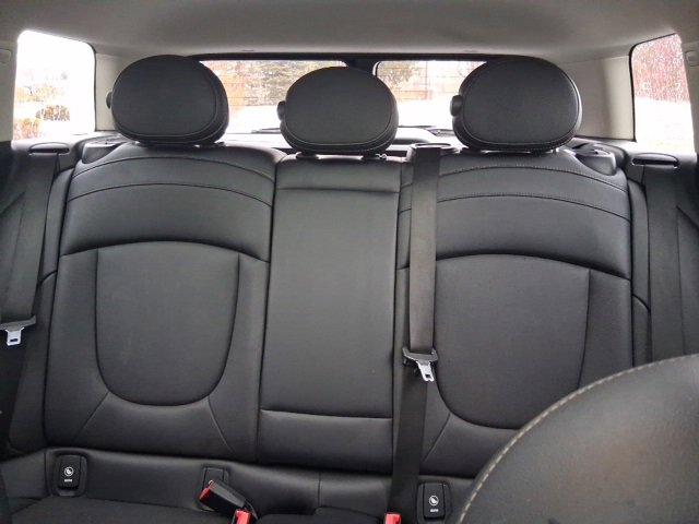 Used 2017 MINI Cooper Clubman image 22