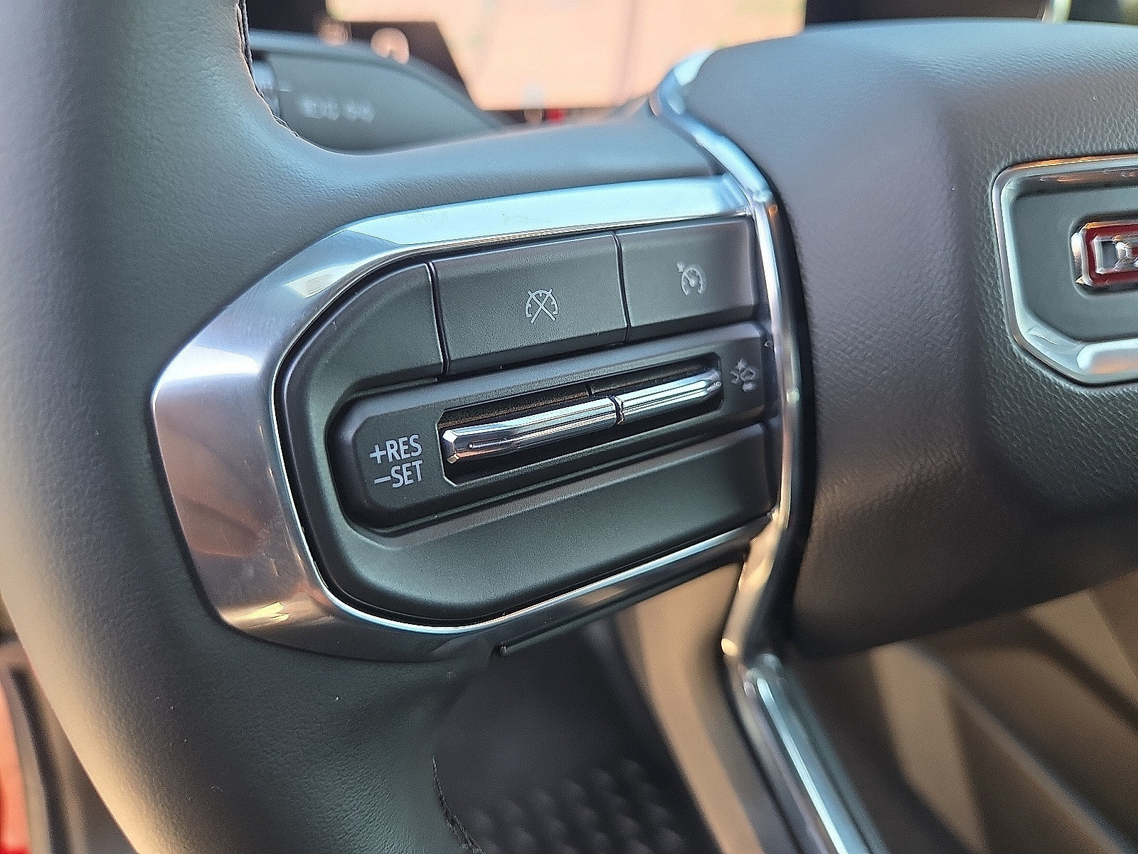 Used 2025 GMC Canyon Elevation w/ Convenience Package AWD/4WD image 12