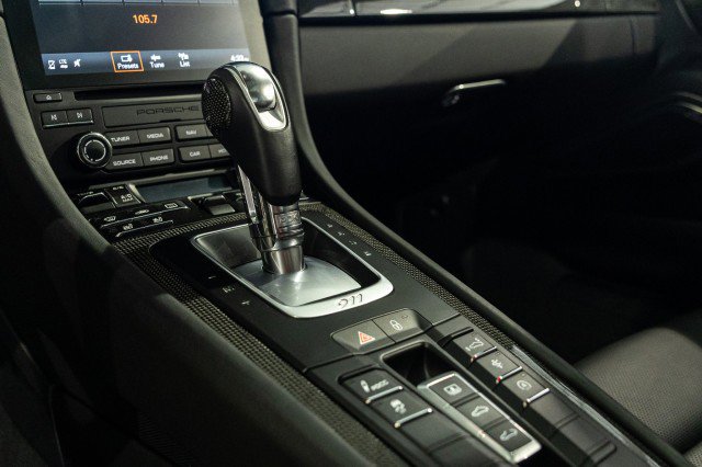 Used 2017 Porsche 911 Turbo S image 22