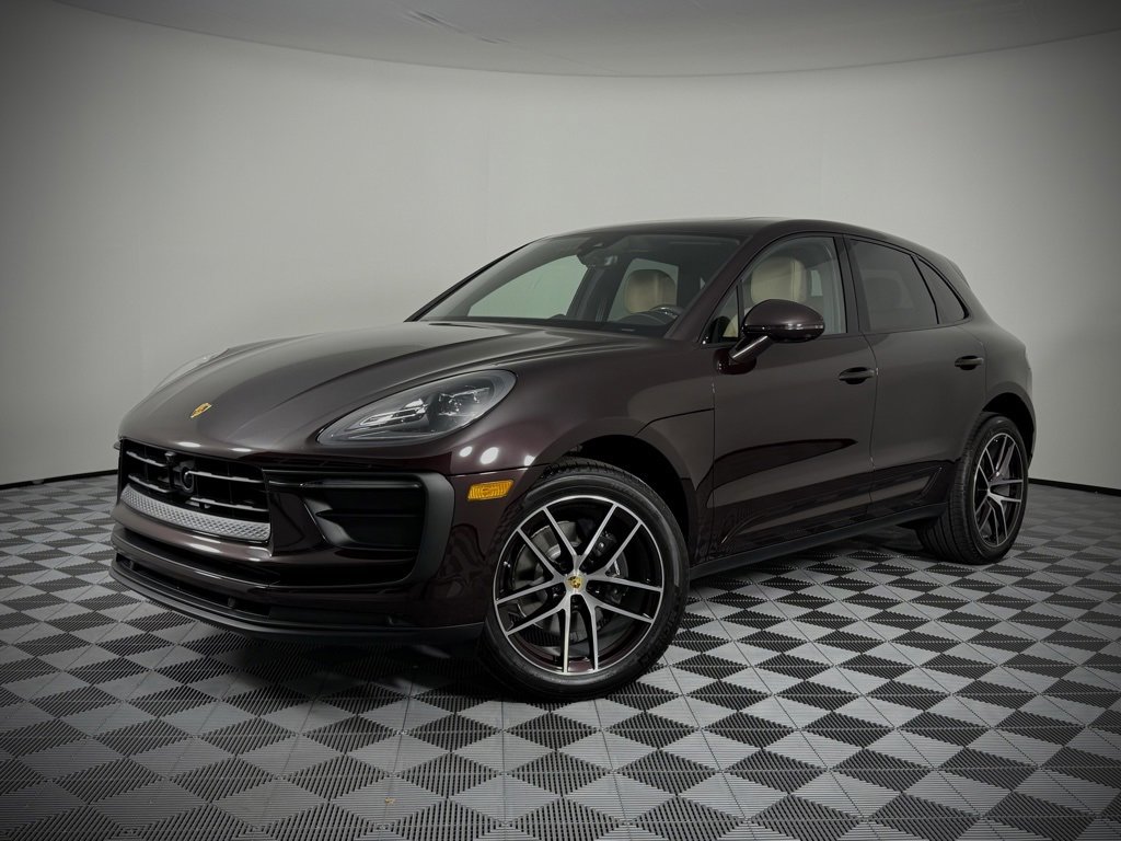 New 2025 Porsche Macan image 1