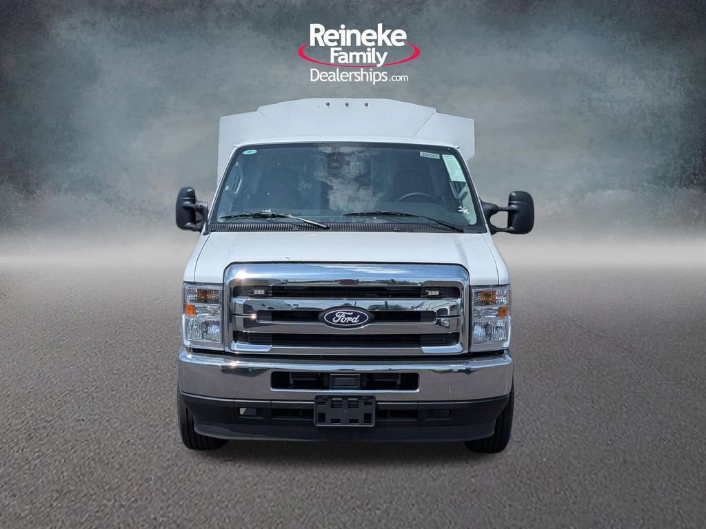 New 2026 Ford E-350 and Econoline 350 Super Duty w/ Power Equipment Group RWD image 2